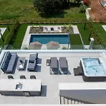 בית נופש In Nova Vas With Sauna *