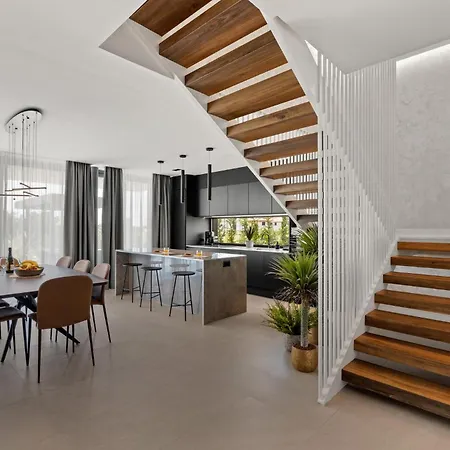 In Nova Vas With Sauna * 波雷奇