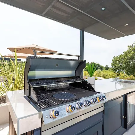 In Nova Vas With Sauna 度假居 *